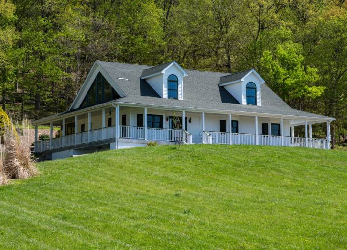 Roof Repair in Knobtown, MO